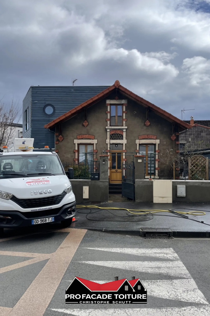 Pro Facade Toiture, Christophe Schutt votre artisan façadier couvreur à Clermont-Ferrand (63)
